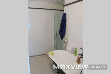 Old Apartment on Tongren Road  3bedroom 132sqm ¥21,000 L00399