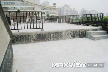 Old Lane House on Wulumuqi N. Road 2bedroom 110sqm ¥16,000 L01386