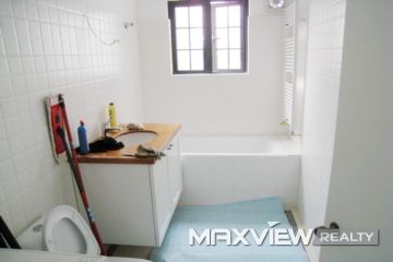 Old Lane House on Wulumuqi N. Road 2bedroom 110sqm ¥16,000 L01386