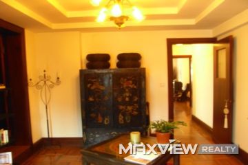 Old Apartment on Fuxing W. Road 1bedroom 111sqm ¥18,000 SH004780