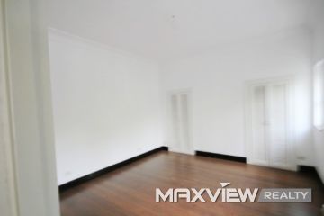Old Apartment on Tai An Road 3bedroom 140sqm ¥24,000 SH004653