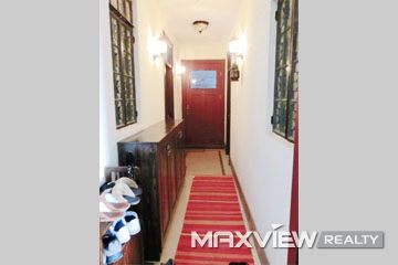 Old Apartment on Huashan Road 1bedroom 90sqm ¥20,000 SH005378