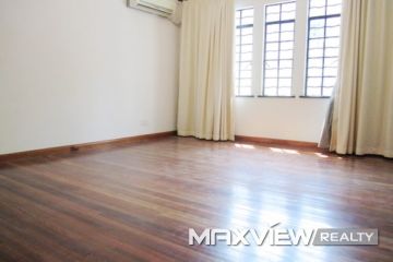 Old Apartment on Huaihai M. Road 2bedroom 110sqm ¥22,000 SH005903
