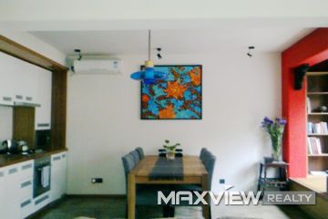 Old Lane House on Wuyuan Road  2bedroom 110sqm ¥30,000 SH006143