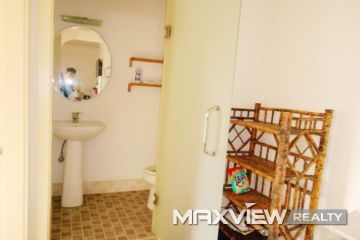 Old Apartment on Huaihai M. Road 2bedroom 100sqm ¥20,000 L01292