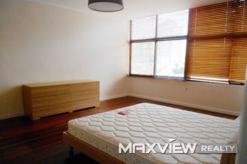Old Apartment on Xing an Road 3bedroom 134sqm ¥20,000 SH007444