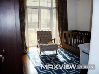 Old Lane House on Shaanxi S. Road 4bedroom 245sqm ¥45,000 L00136