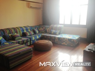 Old Apartment on Hengshan Road 2bedroom 107sqm ¥17,000 SH001244