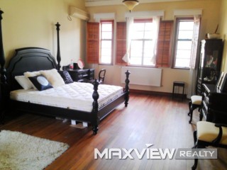 Old Apartment on Nanchang Road 4bedroom 230sqm ¥45,000 SH009632