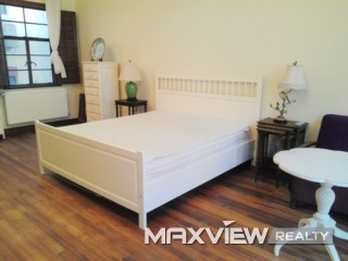 Old Apartment on Nanchang Road 4bedroom 230sqm ¥45,000 SH009632