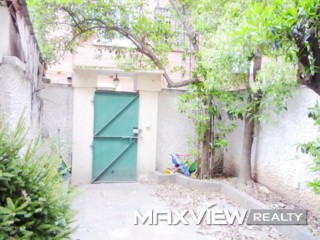 Old Lane House on Yuyuan Road 5bedroom 260sqm ¥35,000 L00844