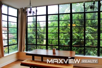 Old Apartment on Hunan Road 2bedroom 180sqm ¥30,000 L01234