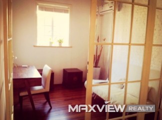 Old Apartment on Weihai Road 2bedroom 100sqm ¥22,000 L00042