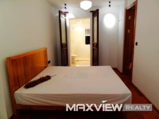 Old Lane House on Wuyuan Road  1bedroom 70sqm ¥18,000 SH011175