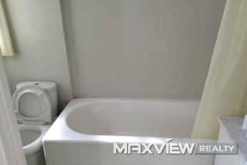 Old Apartment on Huashan Road 3bedroom 134sqm ¥25,000 SH011638