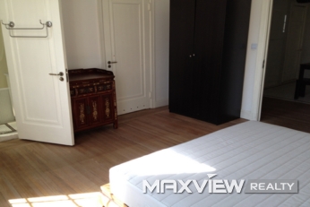 Old Apartment on Huashan Road 3bedroom 134sqm ¥25,000 SH011638