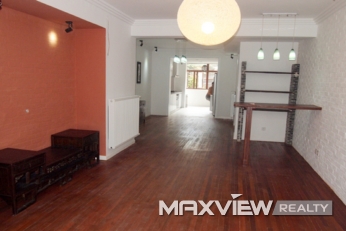 Old Apartment on Gaoyou Road 4bedroom 200sqm ¥55,000 SH011873