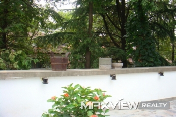 Old Lane House on Yuyuan Road 2bedroom 160sqm ¥28,000 L00966