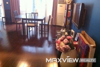 Old Lane House on Xinzha Road 4bedroom 190sqm ¥52,000 L01147