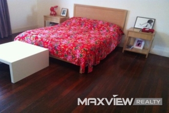 Old Lane House on Xinzha Road 4bedroom 190sqm ¥52,000 L01147