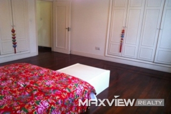 Old Lane House on Xinzha Road 4bedroom 190sqm ¥52,000 L01147