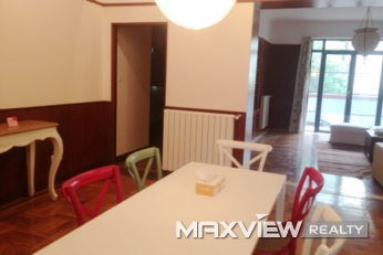 Old Apartment on Xingguo Road 3bedroom 200sqm ¥35,000 SH010677