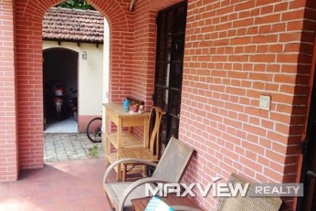 Old Lane House on Wuyuan Road  3bedroom 180sqm ¥48,000 L01337