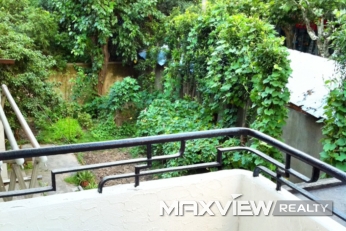 Old Lane House on Wuyuan Road  2bedroom 120sqm ¥25,000 SH014244