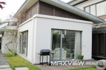 Lakeside Ville   |   湖畔佳苑 4bedroom 270sqm ¥40,000 QPV00330