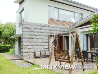 Lakeside Ville  |   湖畔佳苑 4bedroom 280sqm ¥40,000 QPV00575