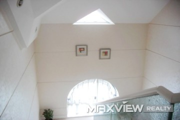 Hongqiao Golf Villa   |   虹桥高尔夫别墅 4bedroom 275sqm ¥30,000 SH000484