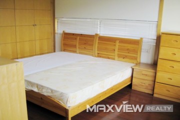 Lakeside Ville   |   湖畔佳苑 4bedroom 380sqm ¥43,000 QPV00314