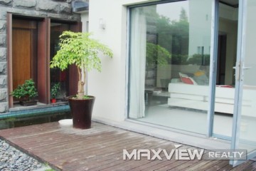 Lakeside Ville   |   湖畔佳苑 4bedroom 300sqm ¥40,000 QPV00576
