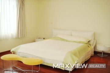 Lakeside Ville   |   湖畔佳苑 4bedroom 300sqm ¥40,000 QPV00576