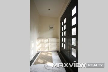Hongqiao Golf Villa   |   虹桥高尔夫别墅 4bedroom 280sqm ¥32,000 CNV00250