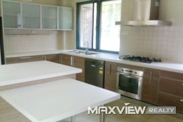 Lakeside Ville   |   湖畔佳苑 4bedroom 350sqm ¥40,000 QPV00564