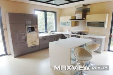 Lakeside Ville   |   湖畔佳苑 4bedroom 370sqm ¥45,000 QPV00308