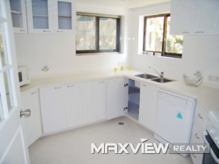 Green Valley Villa   |   绿谷别墅 3bedroom 205sqm ¥46,000 SH009075