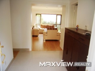 Green Valley Villa   |   绿谷别墅 3bedroom 205sqm ¥46,000 SH009075