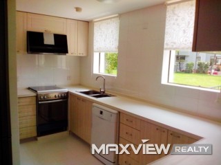 Green Valley Villa   |   绿谷别墅 3bedroom 205sqm ¥45,000 SH010774