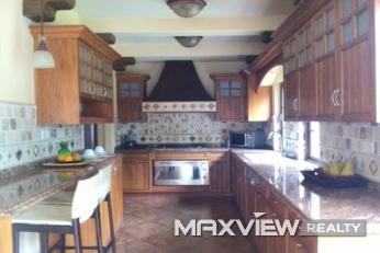 Rancho Santa Fe   |   兰乔圣菲 4bedroom 260sqm ¥52,000 MHV00218