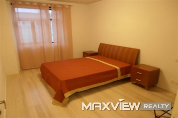 Hongqiao Golf Villa   |   虹桥高尔夫别墅 4bedroom 300sqm ¥33,000 CNV00222