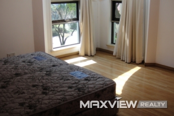 Green Valley Villa   |   绿谷别墅 4bedroom 206sqm ¥45,000 SH012800