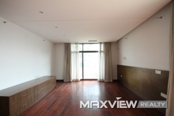 Modern Villa   |   居礼 4bedroom 440sqm ¥65,000 QPV00910