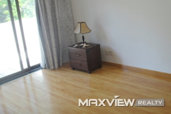 Green Valley Villa   |   绿谷别墅 5bedroom 270sqm ¥58,000 SH013278