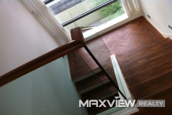 Lakeside Ville   |   湖畔佳苑 4bedroom 380sqm ¥43,000 QPV00491