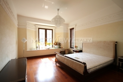 Le Chambord   |   圣堡&nbsp;4bedroom&nbsp;360sqm&nbsp;&yen;60,000&nbsp;SH012930
