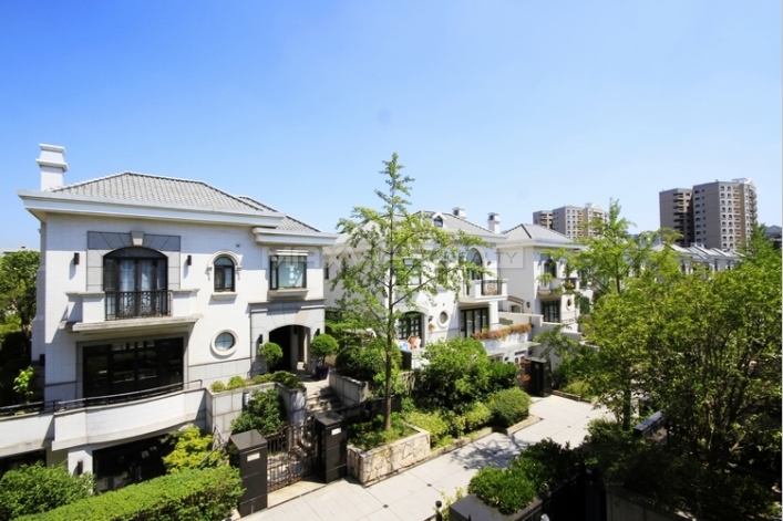 Hongqiao Golf Villa 虹桥高尔夫别墅