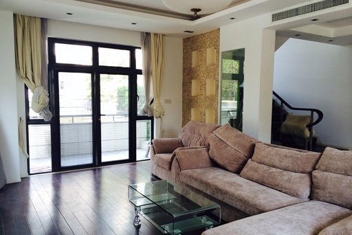 Hongqiao Golf Villa 3bedroom 278sqm ¥36,000 SH014389