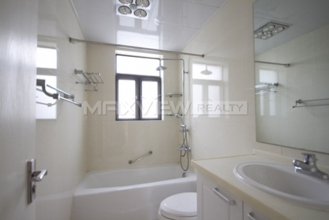 Green Valley Villa   |   绿谷别墅 4bedroom 180sqm ¥45,000 SH011457
